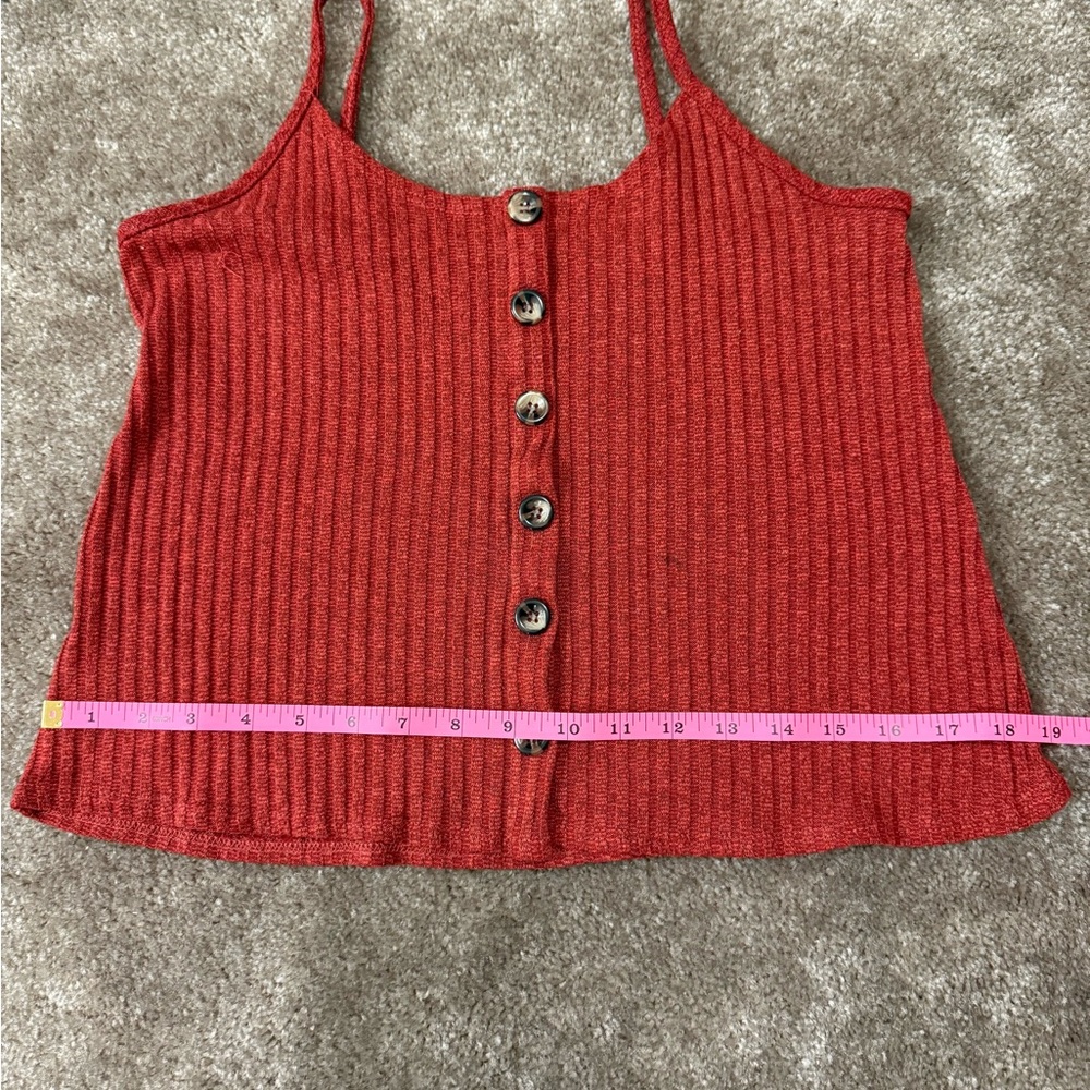 Source Unknown Red Ribbed Button Tank Top - Picture 3 of 5